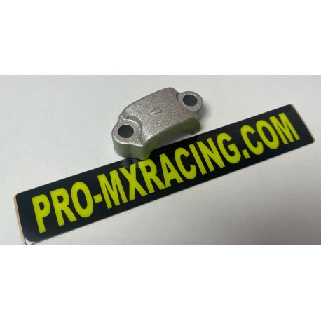 BRIDA FIJACIÓN BOMBA FRENO/ EMBRAGUE BREMBO